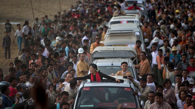 APTOPIX Myanmar Prote_Leff.jpg